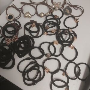 🤯2/$15 Pretty Hair Tie Bundle